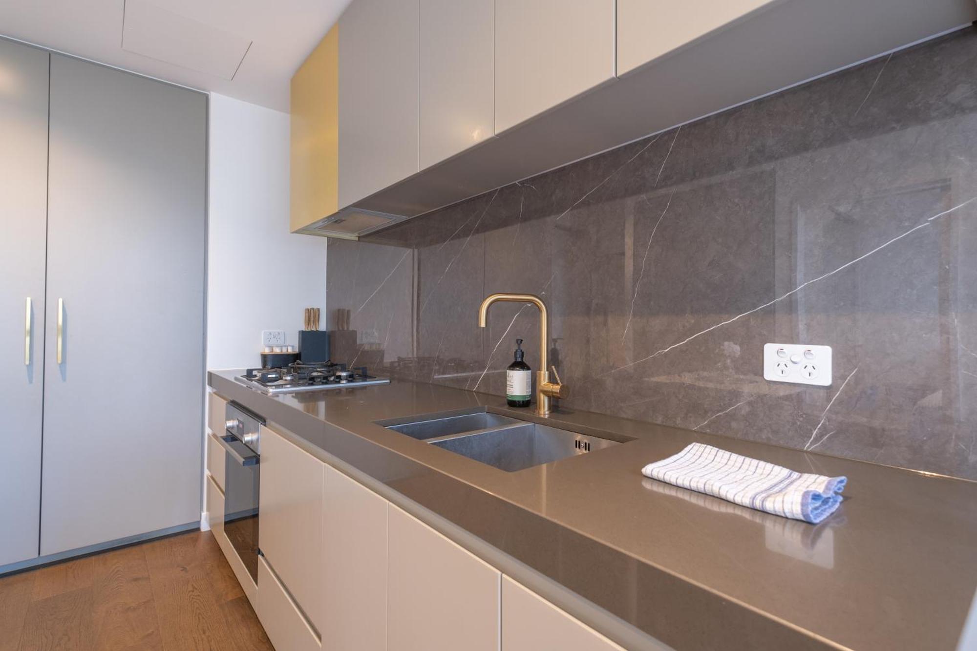 Relaxed 1Br1Ba City View Apt Wifi In Cbd Melbourne Bagian luar foto
